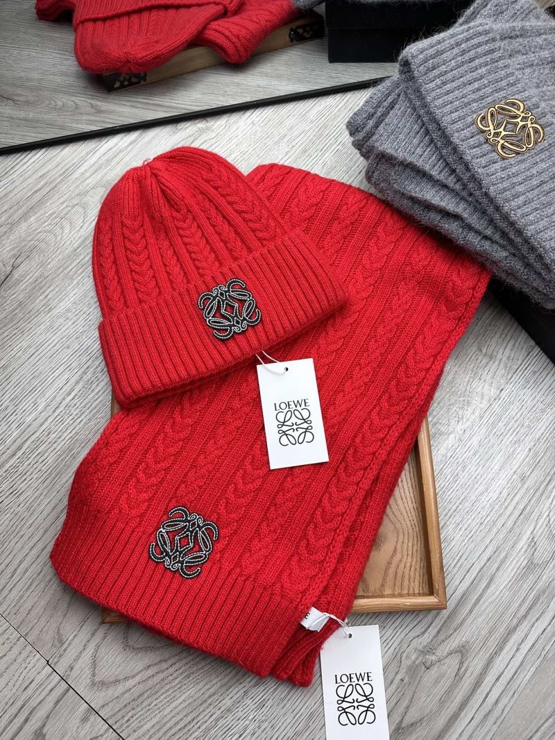 Loewe Caps Scarfs